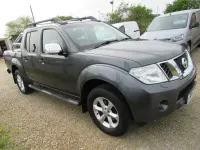 Begagnad Nissan Navara Tekna 190 HK (139 kW) 2015 Grå Pickup