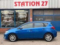 Used Toyota Auris 2015 Blue Hatchback