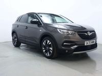 Used Vauxhall Grandland X SRi 130 HP (95 kW) 2020 Grey SUV