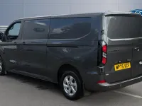 Begagnad Ford Transit Custom Limited 232 HK (170 kW) 2025 Van