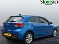 Used Kia Rio 120 HP (88 kW) 2022 Blue Hatchback