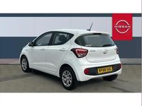 Used Hyundai i10 SE 66 HP (48 kW) 2019 White Hatchback