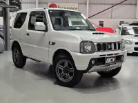 Used Suzuki Jimny Adventure 85 HP (62 kW) 2015 Green SUV