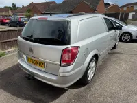 Usado Vauxhall Astra Sportive 2007 Plateado Van
