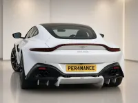Used Aston Martin Vantage 510 HP (375 kW) 2018 White Coupe
