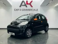 Begagnad Peugeot 107 68 HK (50 kW) 2008 Svart Halvkombi