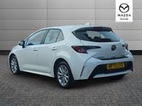 Usado Toyota Corolla 2023 Blanco Utilitario
