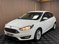 Usado Ford Focus Zetec 125 HP (91 kW) 2016 Branco Citadino