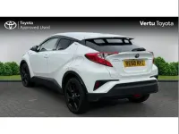 Used Toyota C-HR Design 122 HP (89 kW) 2018 White SUV