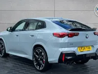 Begagnad BMW X2 Comfort Edition 296 HK (217 kW) 2024 Grå SUV