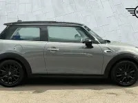 Begagnad Mini Cooper Classic 134 HK (98 kW) 2019 Grå Halvkombi