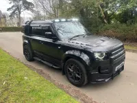 Usado Land Rover Defender SE Dynamic 2023 Preto SUV