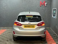 Second-hand Ford Fiesta Zetec 70 CP (51 kW) 2018 Argintiu Hatchback