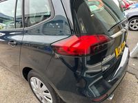 Used Vauxhall Zafira 170 HP (125 kW) 2014 Green MPV