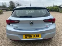 Used Vauxhall Astra 100 HP (73 kW) 2016 Silver Hatchback