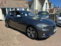 Używany BMW 118 Sport Line 2015 Szary Hatchback