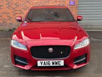 Used Jaguar XF R-Sport 180 HP (132 kW) 2016 Red Sedan