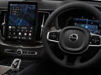 New Volvo XC60 Plus 349 HP (256 kW) 2025 Crystal white SUV