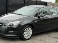 Used Vauxhall Astra Excite 2015 Black Hatchback