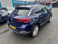 Used VW T-Roc SEL 115 HP (84 kW) 2018 Blue SUV