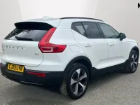 Usado Volvo XC40 Ultimate 197 HP (144 kW) 2023 Branco SUV