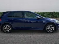 Used VW Golf VII Match 130 HP (95 kW) 2019 Blue Hatchback