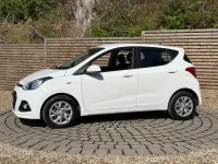 Used Hyundai i10 SE 87 HP (63 kW) 2014 White Hatchback