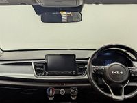 Used Kia Rio 84 HP (61 kW) 2022 Silver Hatchback