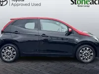 Used Toyota Aygo X-clusiv 72 HP (52 kW) 2021 Black Hatchback