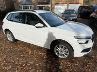 Used Skoda Kamiq SE 95 HP (69 kW) 2023 White SUV