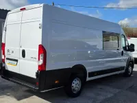 Usado Citroën Relay 140 CV (102 kW) 2024 Blanco Van