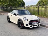 Używany Mini John Cooper Works Comfort 231 KM (169 kW) 2020 Biały Hatchback