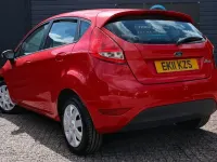 Używany Ford Fiesta 82 KM (60 kW) 2011 Czerwony Hatchback