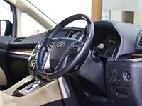 Usado Toyota Alphard Executive 2024 Preto Monovolume