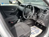 Used Dacia Duster Comfort 115 HP (84 kW) 2021 White SUV