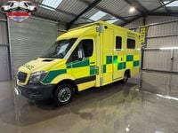 Used Mercedes Sprinter 190 HP (139 kW) 2017 Yellow