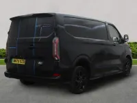Begagnad Ford E-Transit Sport 160 kW (218 HK) 2025 Svart Van