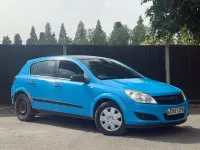 Used Vauxhall Astra 2007 Blue Hatchback