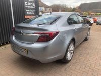 Used Vauxhall Insignia Design Edition 140 HP (102 kW) 2015 Silver Hatchback