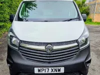 Used Vauxhall Vivaro S 95 HP (69 kW) 2017 White MPV