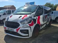 Used Ford Transit Custom Trend 2022 White Estate
