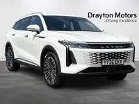 Used Omoda 9 537 HP (394 kW) 2026 White SUV