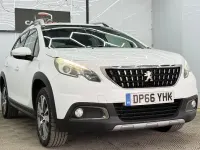 Used Peugeot 2008 Allure 99 HP (72 kW) 2017 White SUV