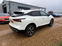 Used Nissan Qashqai N-Connecta 140 HP (102 kW) 2022 White SUV
