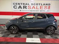 Used Renault Captur Iconic 90 HP (66 kW) 2019 Blue SUV