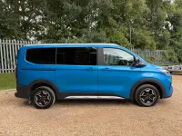 Used Ford Tourneo Custom Active 170 HP (125 kW) 2024 Blue Van