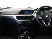 Usado BMW 118 Sport Line 138 HP (101 kW) 2020 Preto Citadino