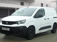 Used Peugeot Partner 2020 White MPV