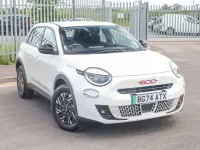 Used Fiat 600 Red 114 kW (156 HP) 2024 White SUV