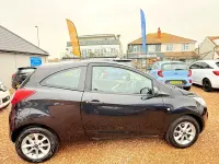 Używany Ford Ka Studio 69 KM (50 kW) 2014 Czarny Hatchback